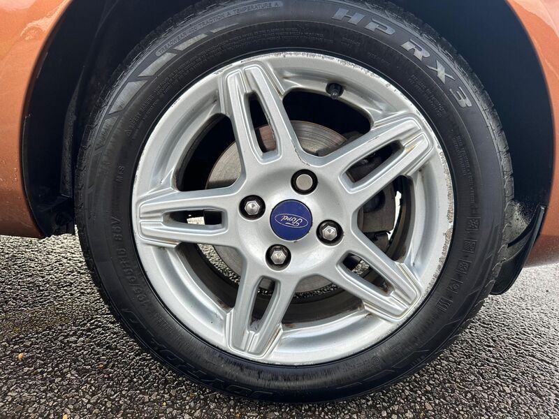 FORD FIESTA