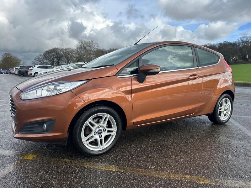 FORD FIESTA