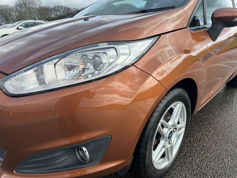 FORD FIESTA