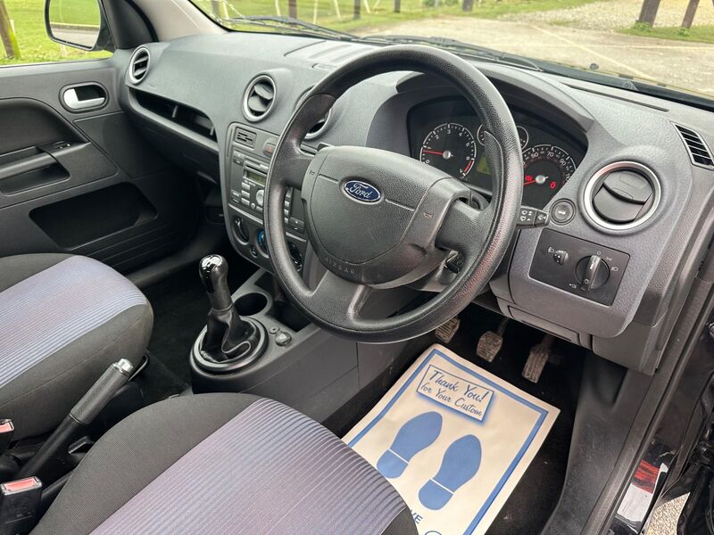 FORD FUSION
