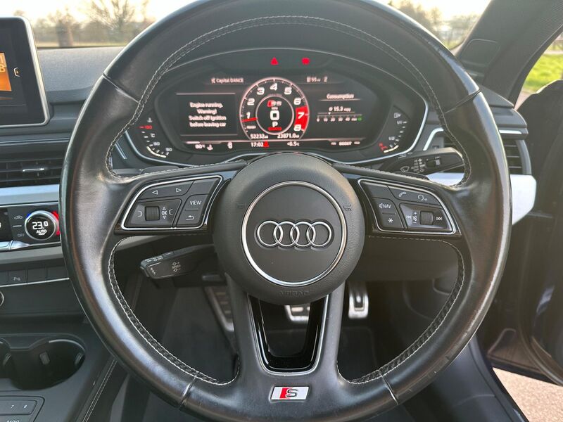 AUDI S5