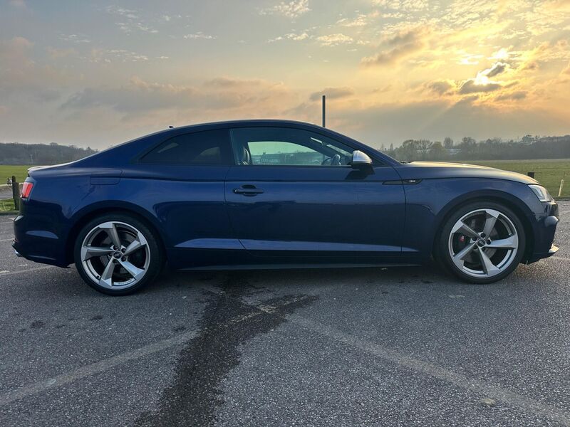 AUDI S5