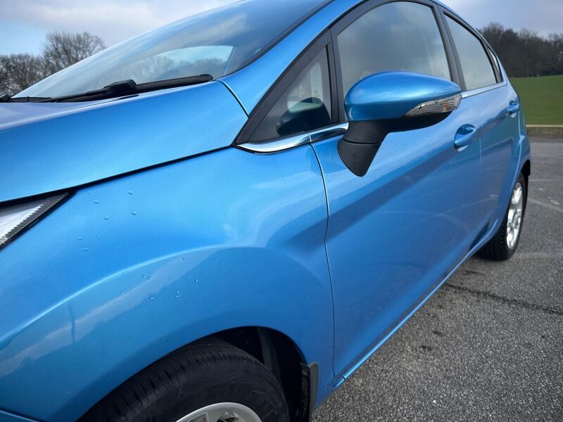 FORD FIESTA