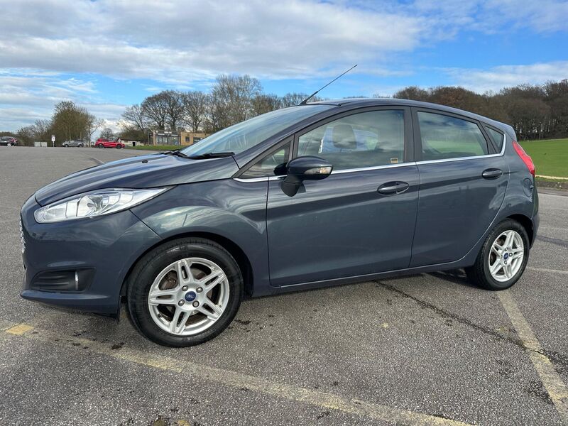 FORD FIESTA