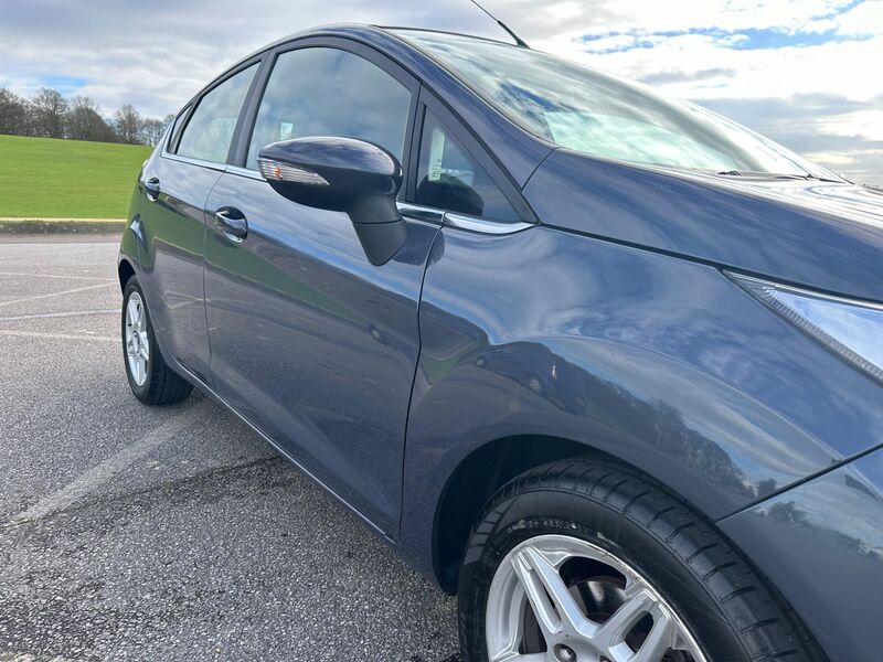 FORD FIESTA