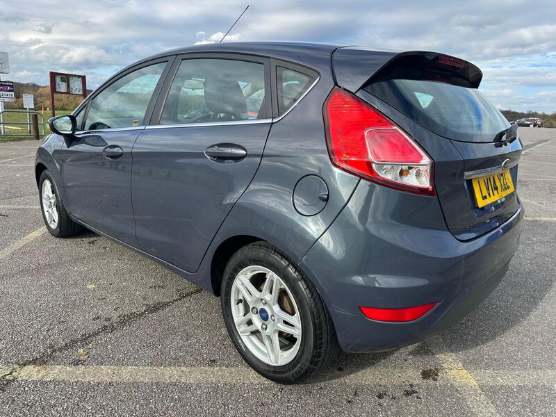 FORD FIESTA