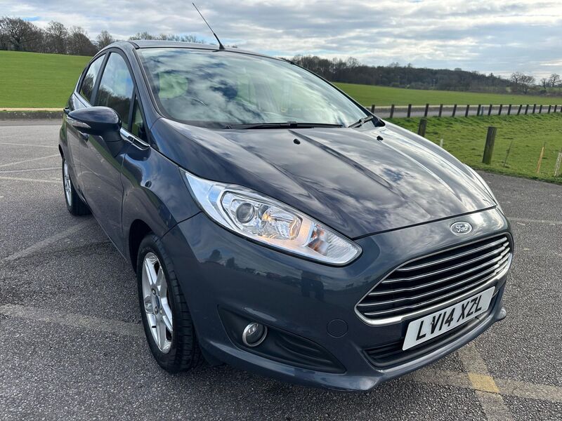 View FORD FIESTA 1.25 Zetec Euro 5 5dr