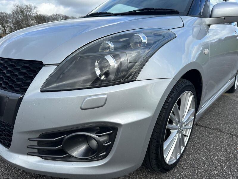SUZUKI SWIFT