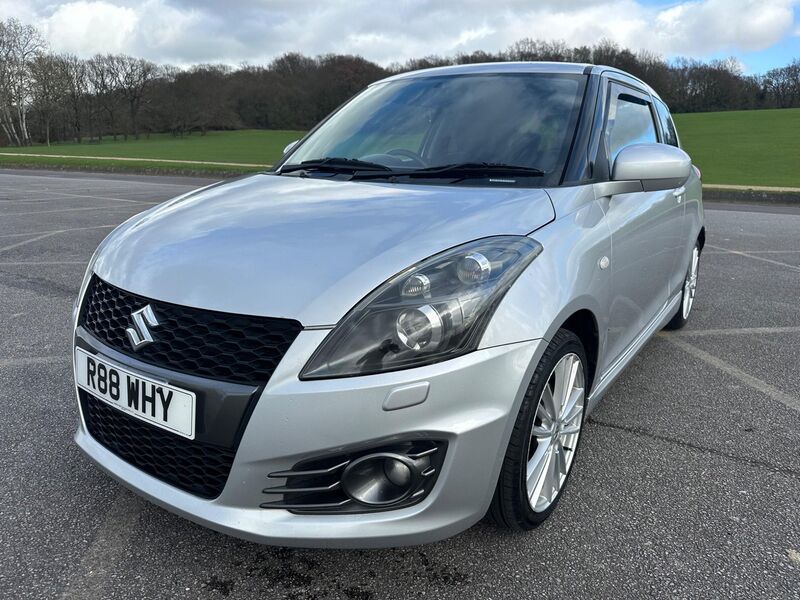 SUZUKI SWIFT