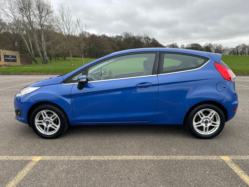 FORD FIESTA