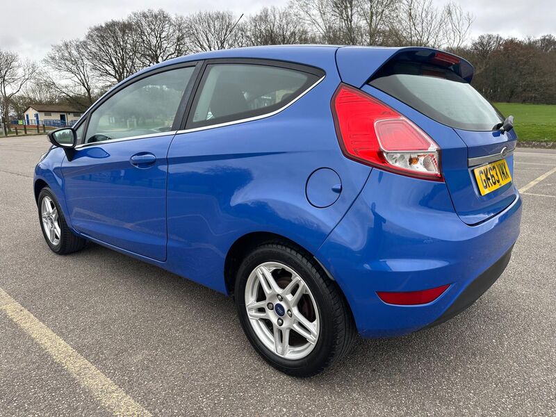 FORD FIESTA