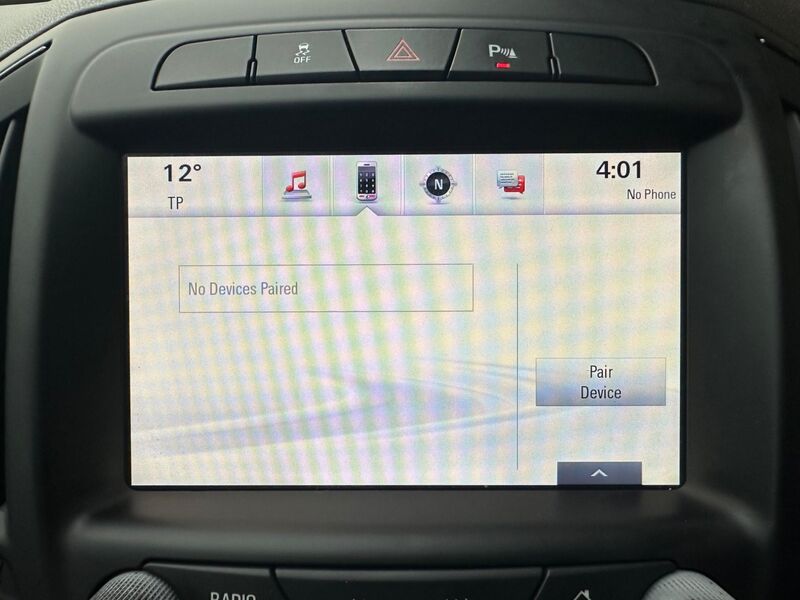 VAUXHALL INSIGNIA
