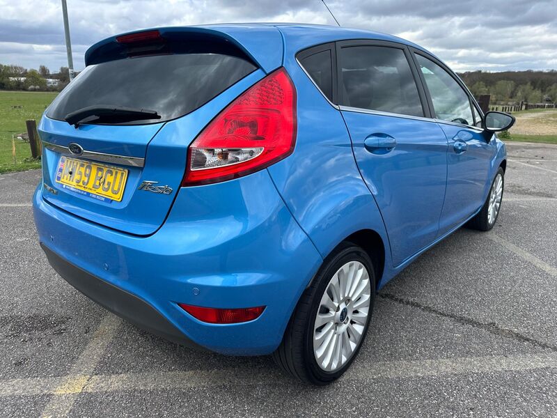 FORD FIESTA