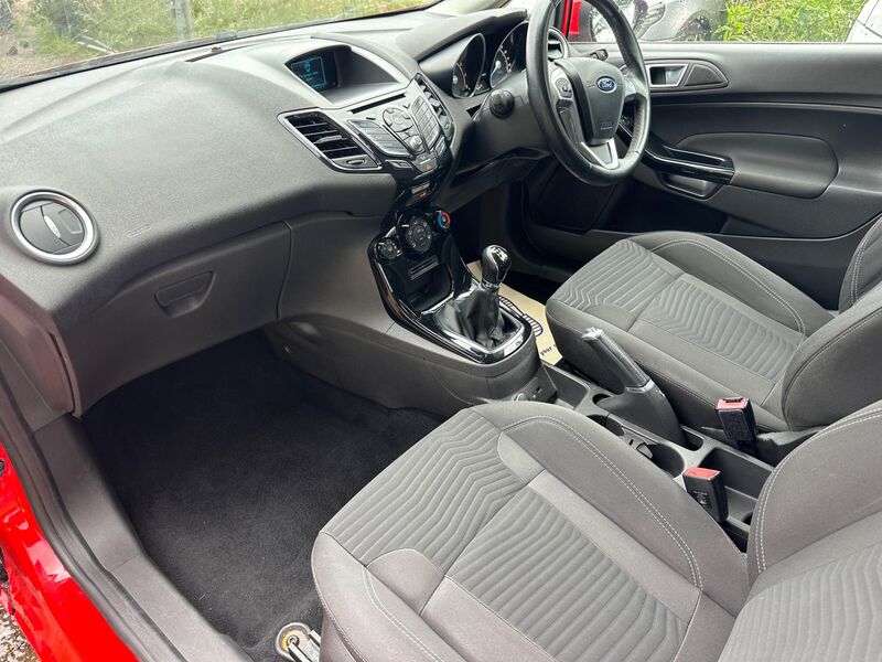 FORD FIESTA