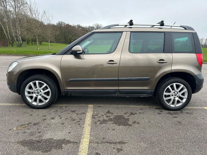 SKODA YETI