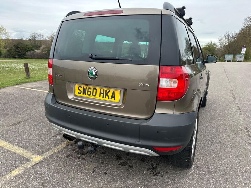 SKODA YETI