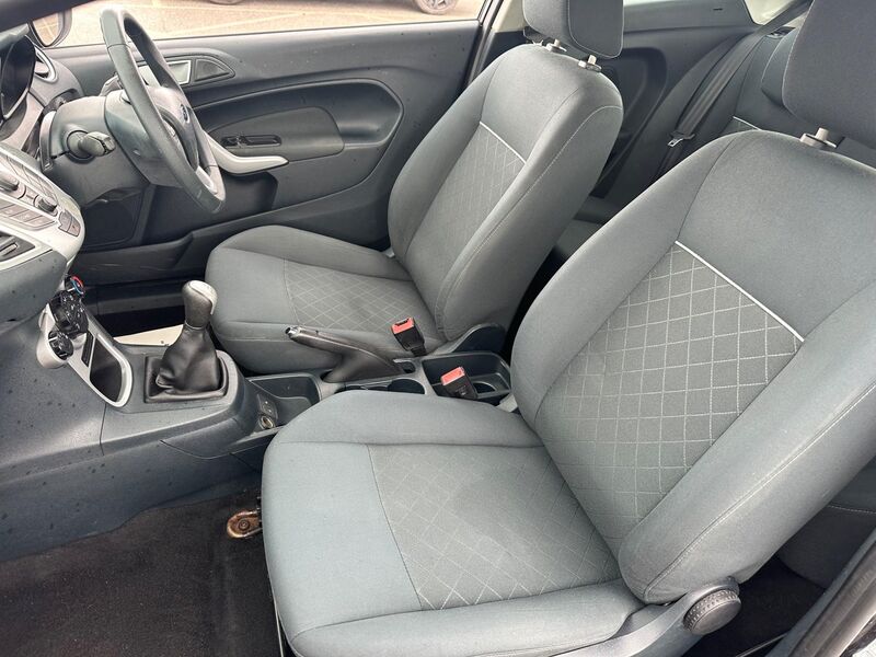 FORD FIESTA