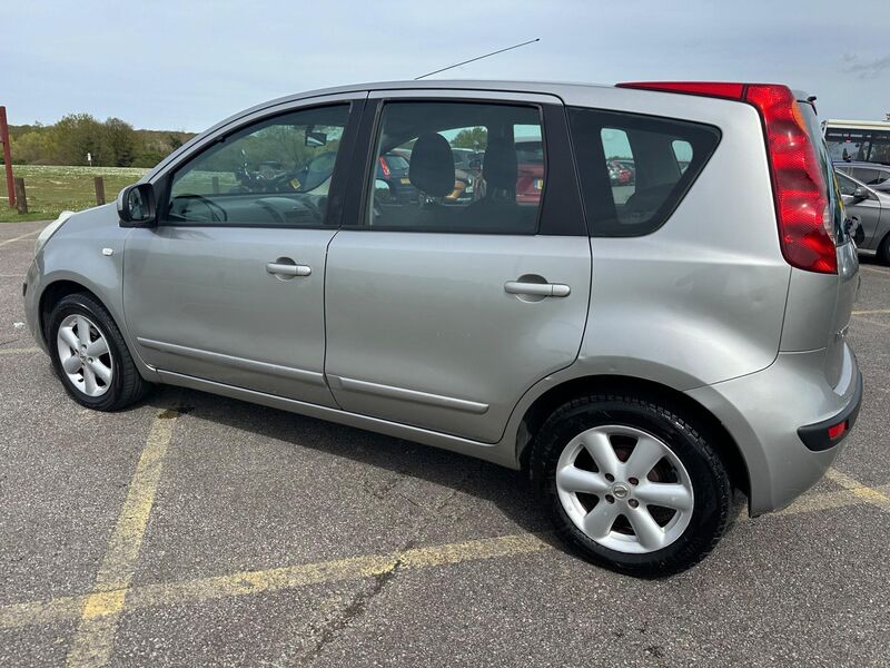 NISSAN NOTE