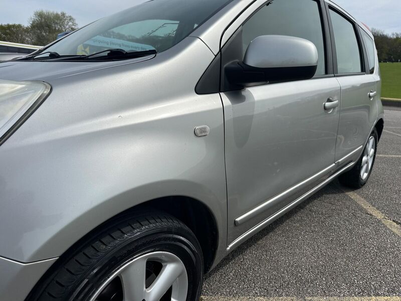 NISSAN NOTE