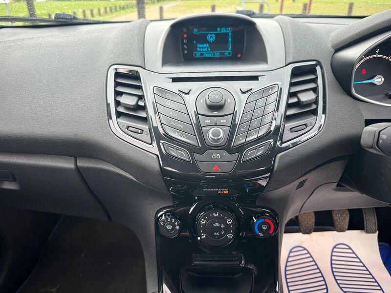 FORD FIESTA