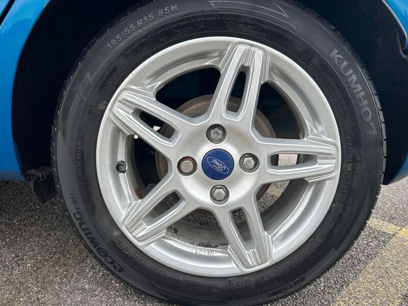 FORD FIESTA