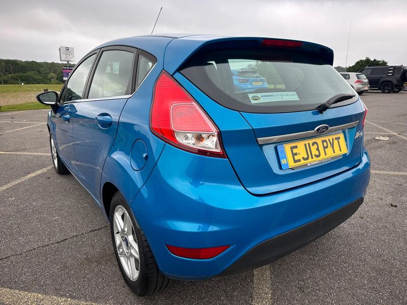 FORD FIESTA