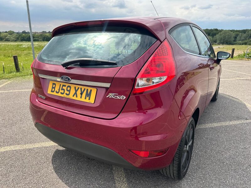 FORD FIESTA