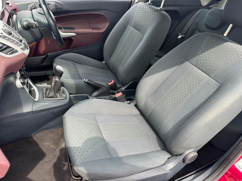FORD FIESTA