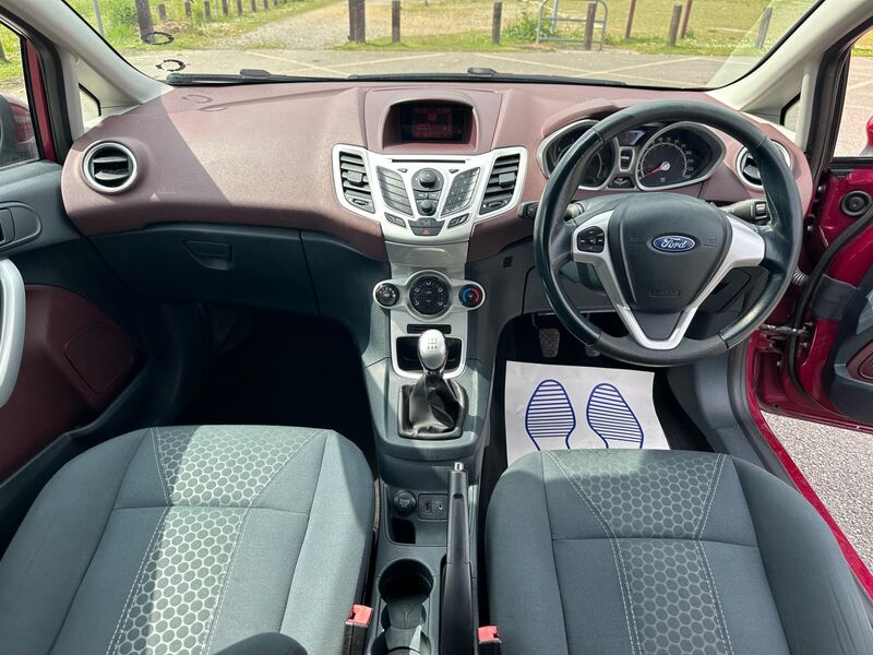 FORD FIESTA