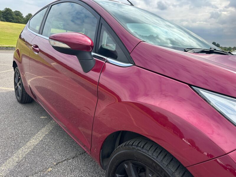 FORD FIESTA