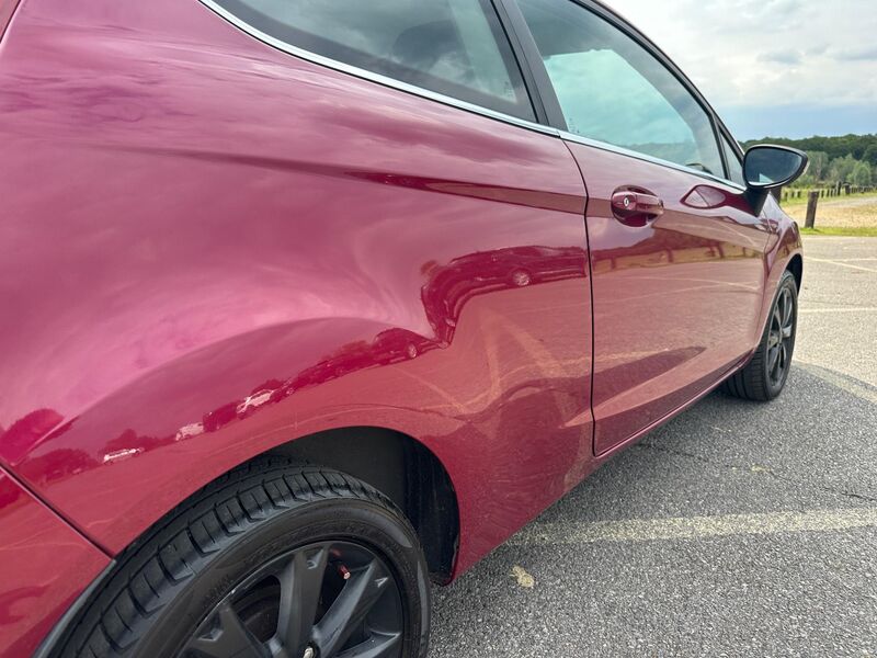 FORD FIESTA