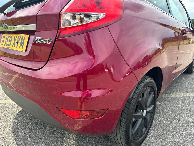 FORD FIESTA