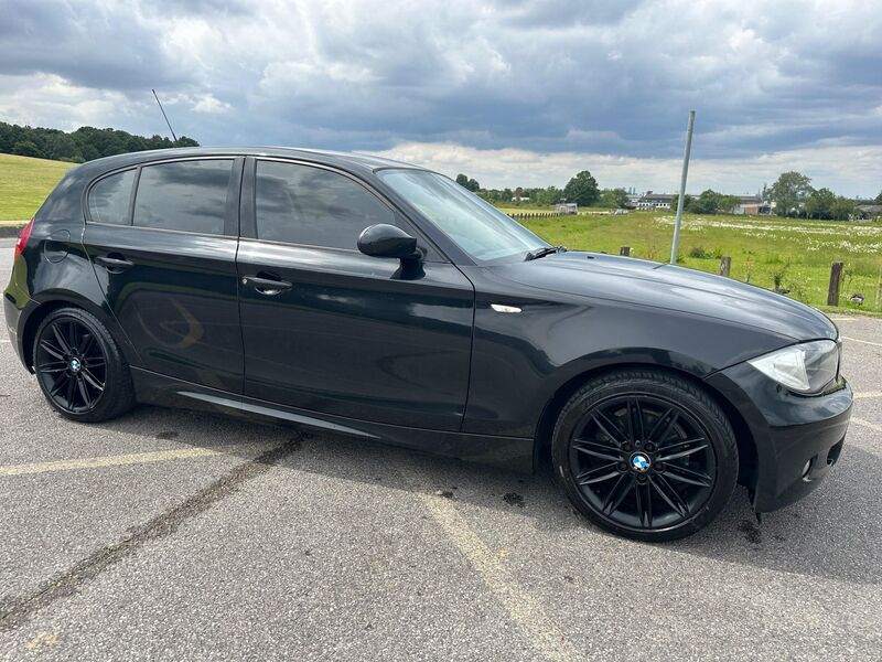 BMW 1 SERIES