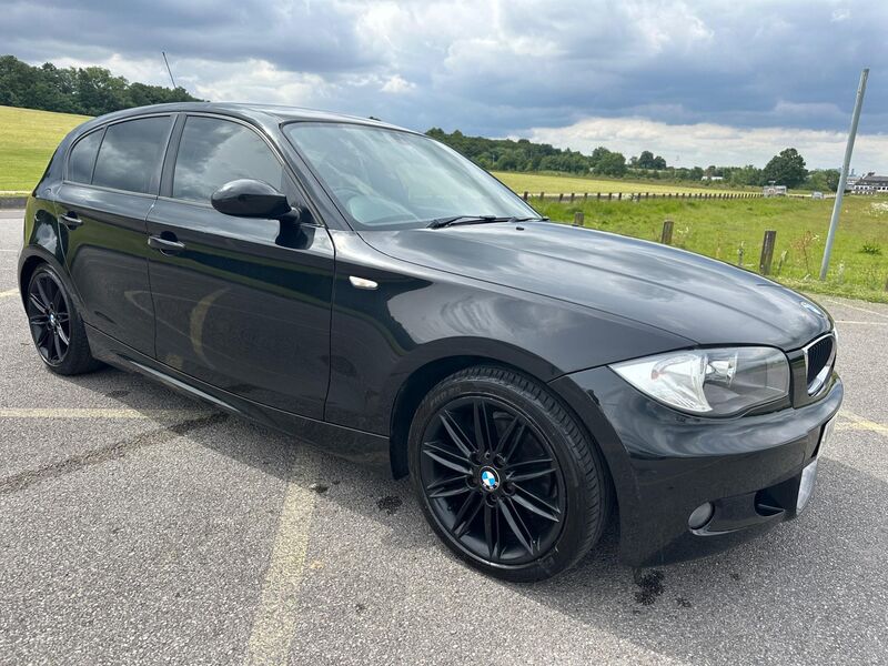 BMW 1 SERIES
