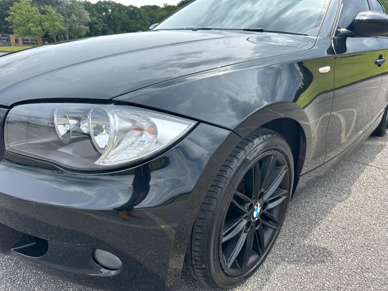 BMW 1 SERIES
