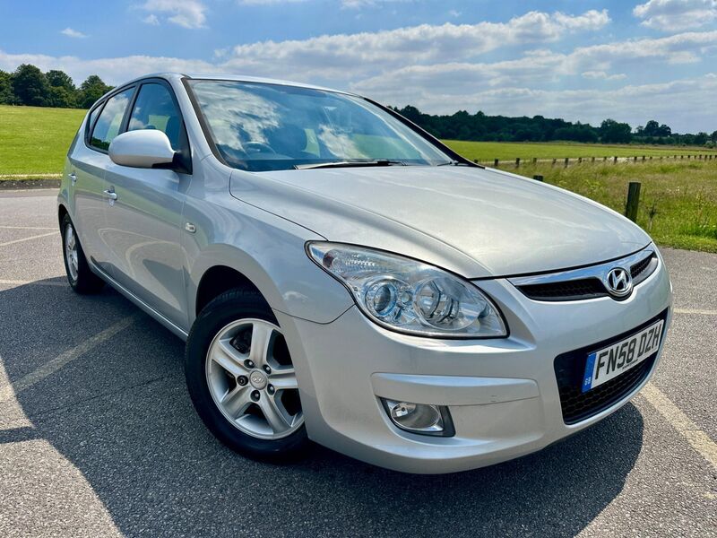 View HYUNDAI I30 1.4 Comfort Euro 4 5dr