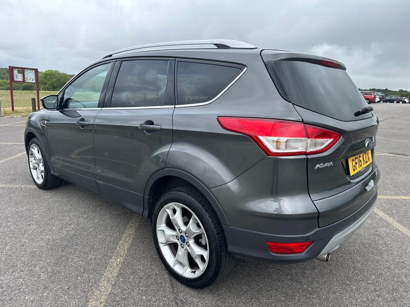 FORD KUGA