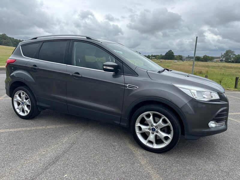 FORD KUGA