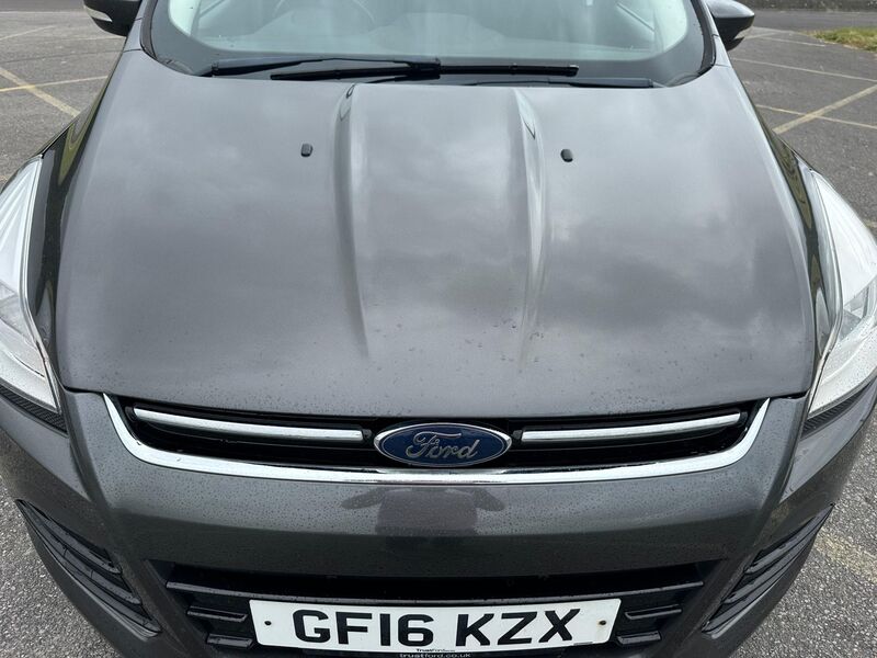 FORD KUGA