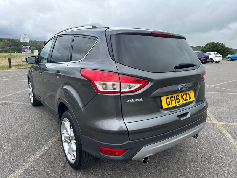 FORD KUGA