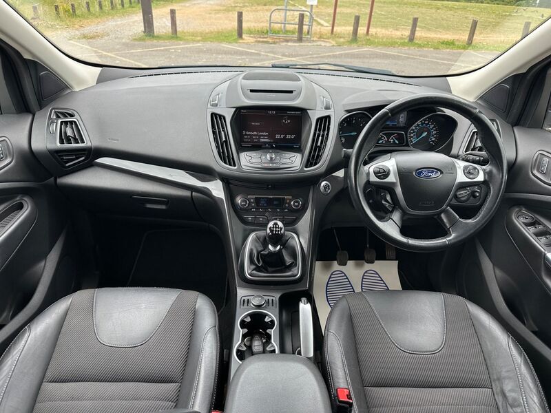 FORD KUGA