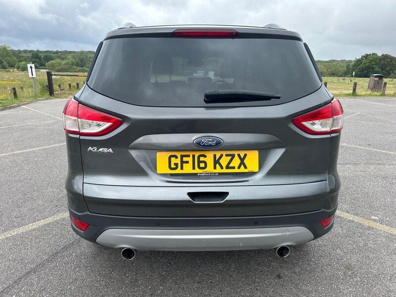 FORD KUGA