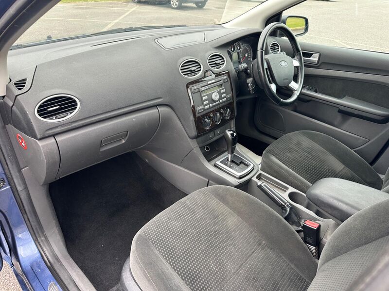 FORD FOCUS
