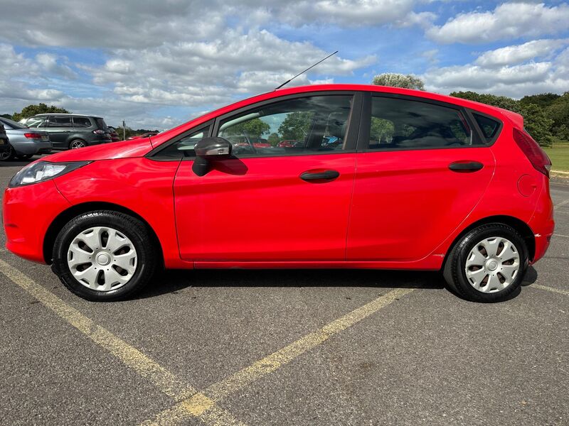 FORD FIESTA