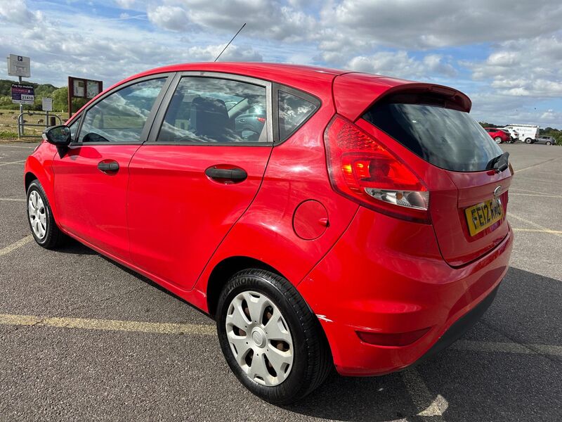 FORD FIESTA