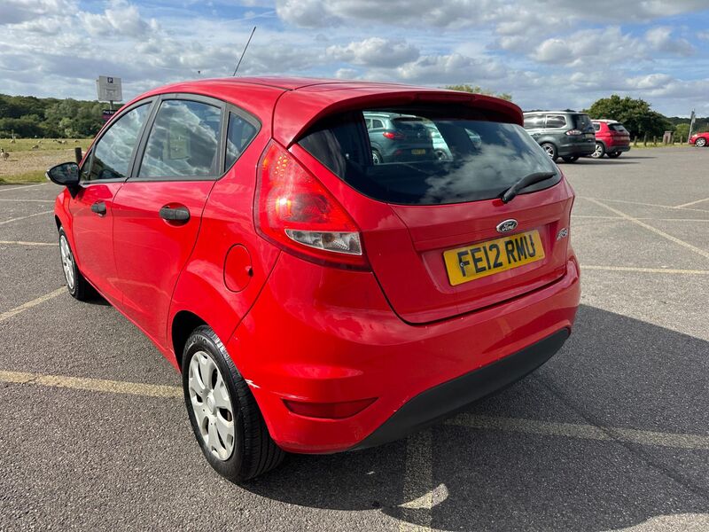 FORD FIESTA