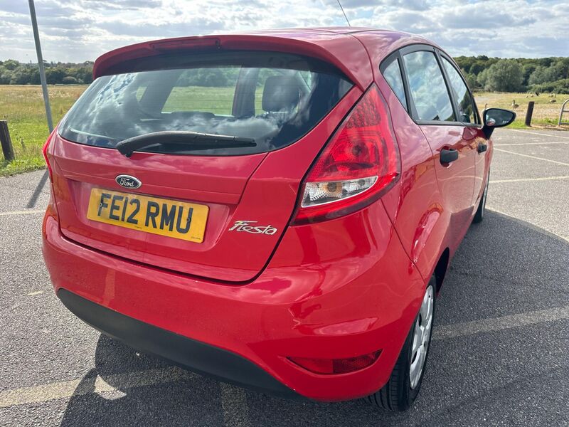 FORD FIESTA