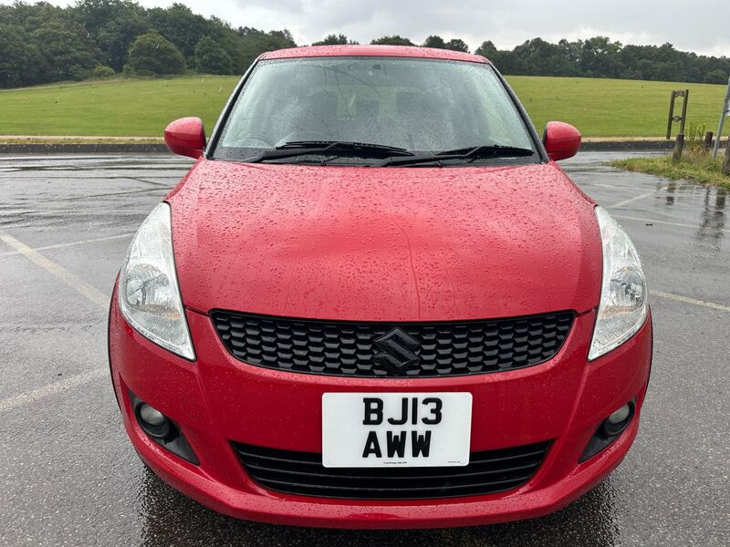 SUZUKI SWIFT