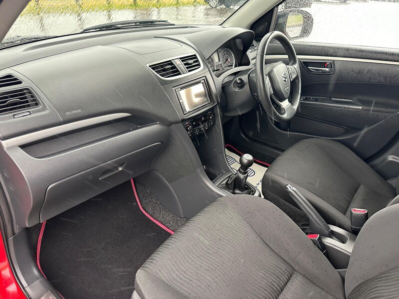 SUZUKI SWIFT