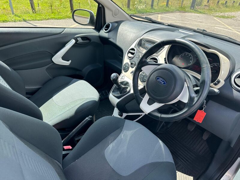 FORD KA